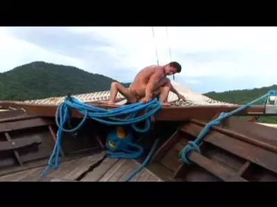 Schwulen Sex auf dem Boot