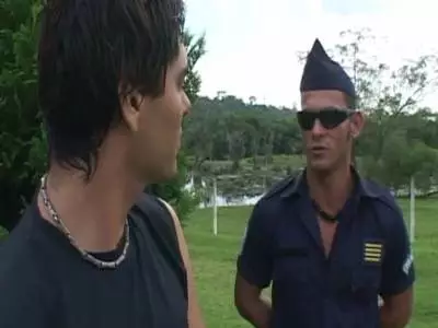 Versauter Outdoor Arschfick mit scharfen Boys